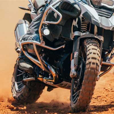 Battlax-Adventure-Cross-AX41