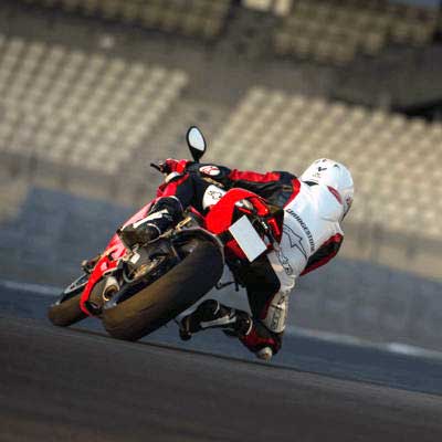 Bridgestone Battlax-RS10