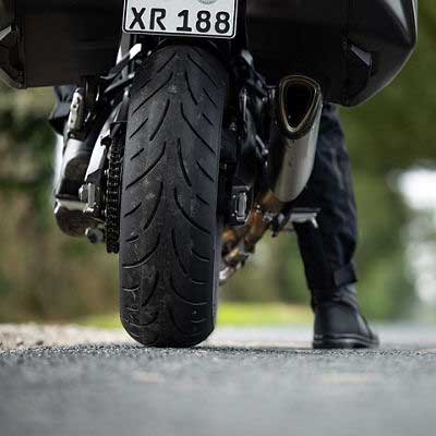 Bridgestone Battlax-T33