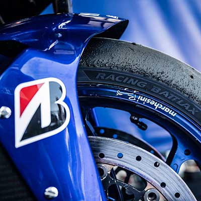 Bridgestone Battlax V03