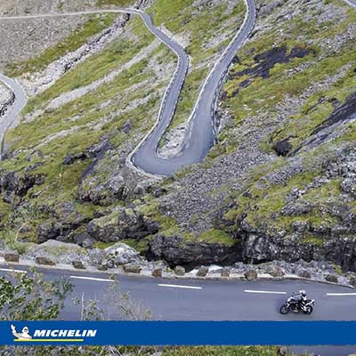 Benefit MICHELIN Pilot Road 4